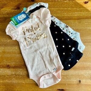 3 pack NWT Gerber 6-9 months Onesies